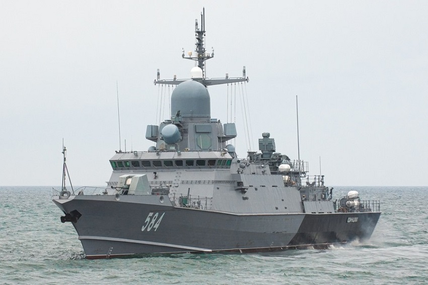 Экипаж МРК Балтийского флота «Одинцово» учился поражать морские и воздушные цели