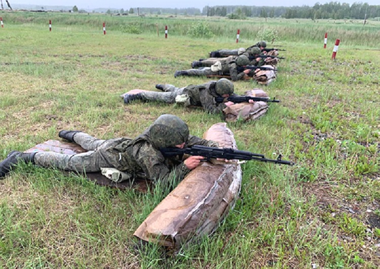 В Калининградской области более 1000 военнослужащих БФ привлечены к боевым стрельбам