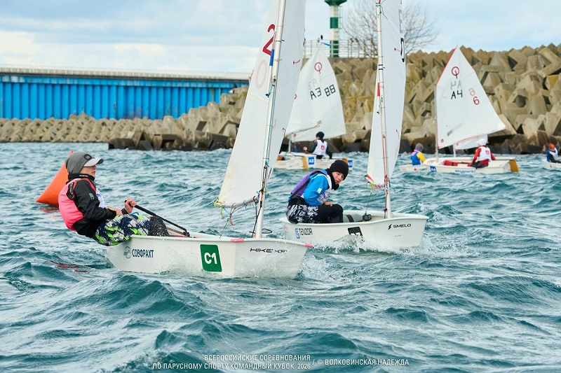 Юные калининградские парусники завоевали золотые медали в «Командном кубке 2026»