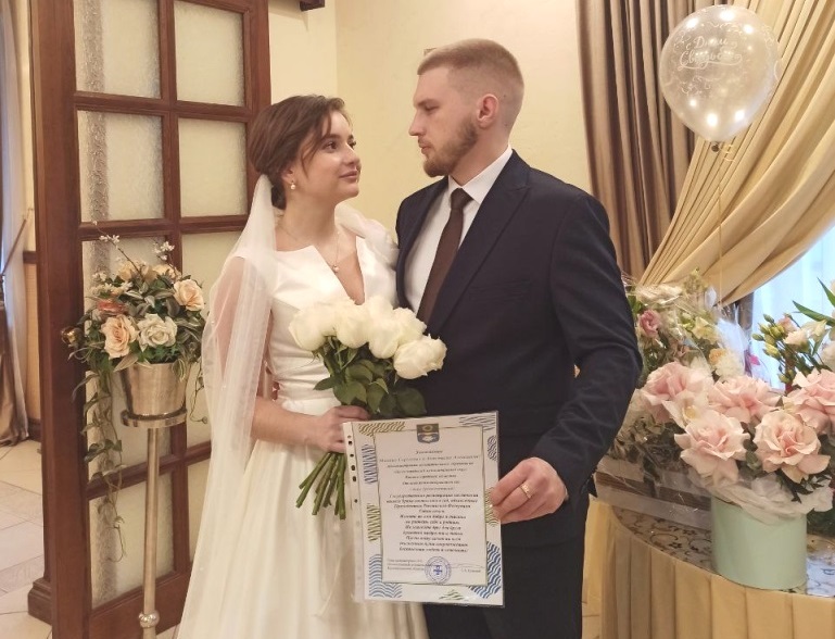 В ЗАГСе Зеленоградска две пары зарегистрировали брак в красивую дату