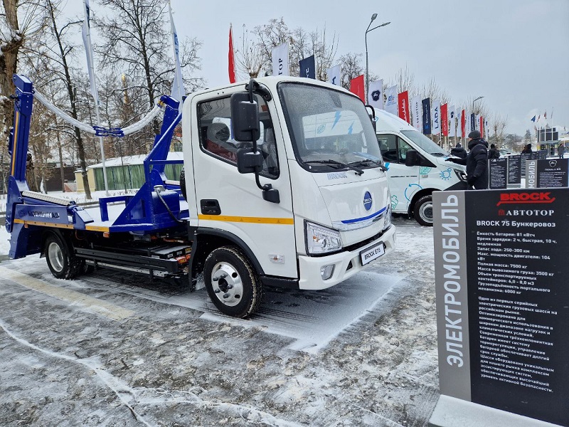 Калининградский АВТОТОР представил на выставке «Россия» электромобиль BROCK