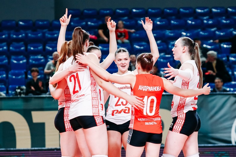 Есть первая домашняя победа: волейболистки «Локо-2» всухую переиграло «Рязанью-РГУ»