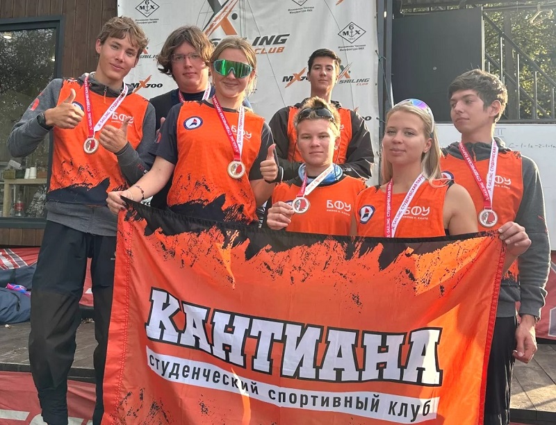 0000 komanda