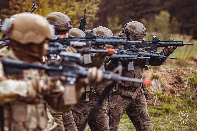 НАТО оставит свой контингент недалеко от Калининграда – МИД Беларуси