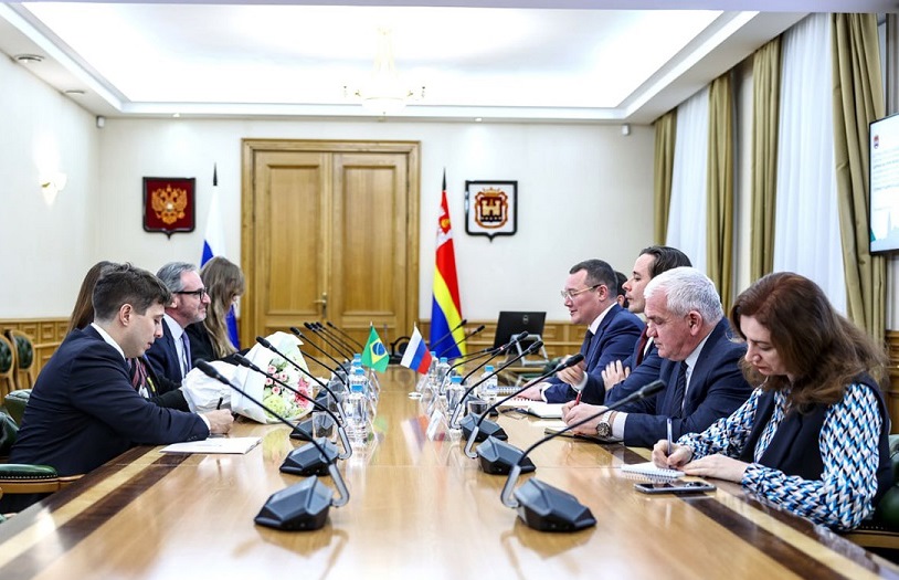 Посол Бразилии прибыл в Калининград на открытие кинофестиваля своей страны 