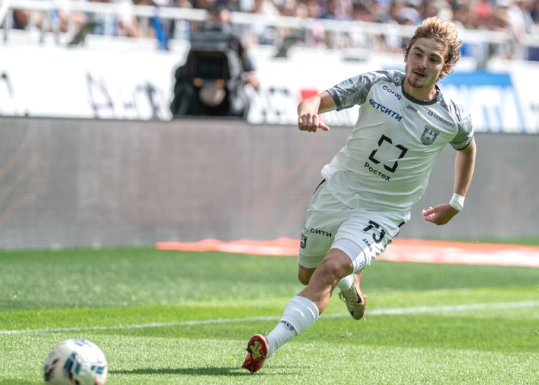 Не продаётся: полузащитник «Балтики» Максим Петров остаётся в Калининграде