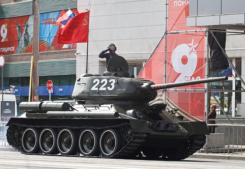 В Калининграде прошёл парад Победы