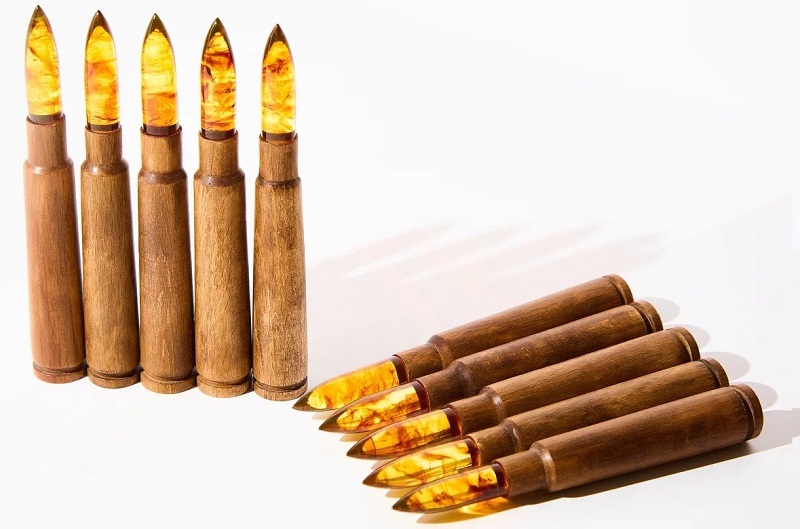Янтарная пуля от Калининградского янтарного комбината