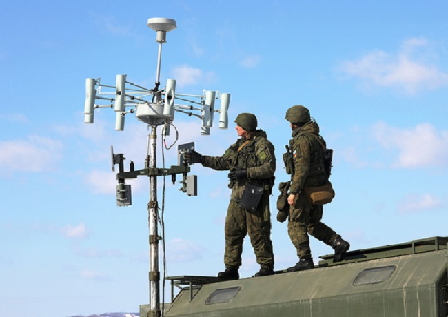В Калининградской области связисты обеспечили войска защищённой системой связи