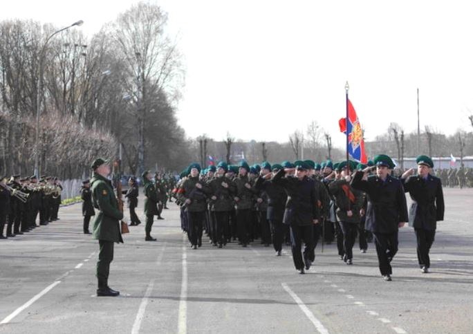 19 мая калининград. 9 Мая 2022 Калининград. Репетиция парада Победы 2022 в Калининграде. Подготовка к параду Победы. Парад на 9 мая Балтийск.