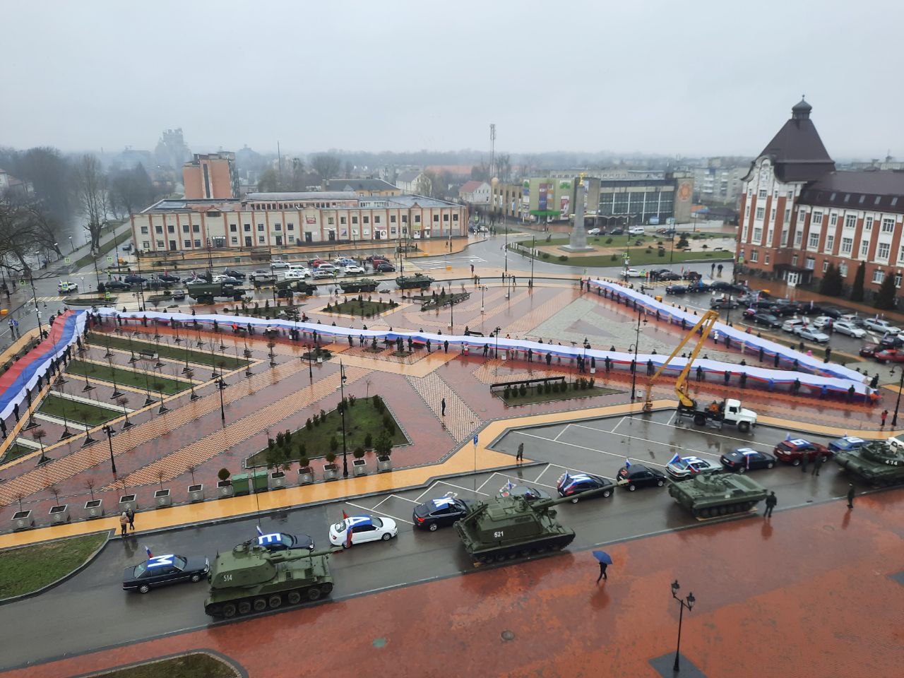 В Калининградской области прошел автопробег в поддержку российских военных