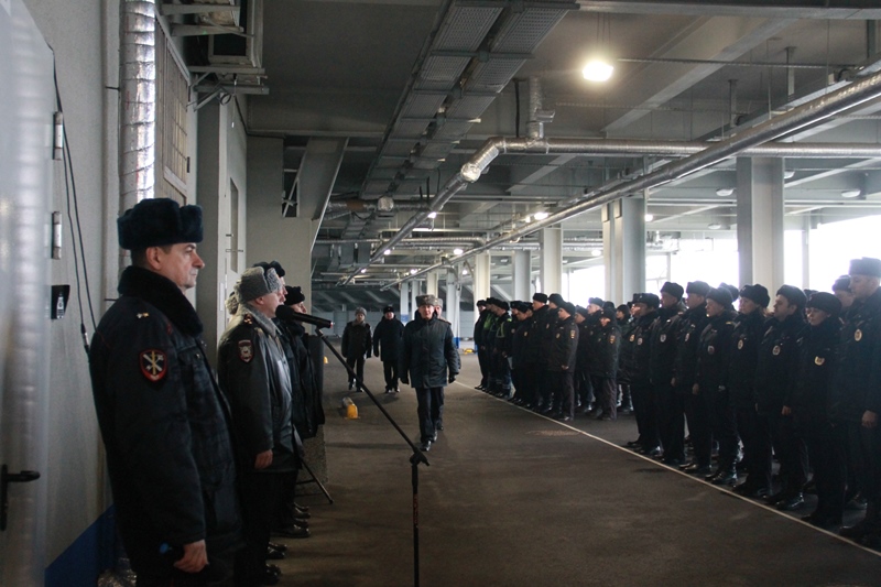 В Калининграде прошел общегородской гарнизонный развод подразделений полиции