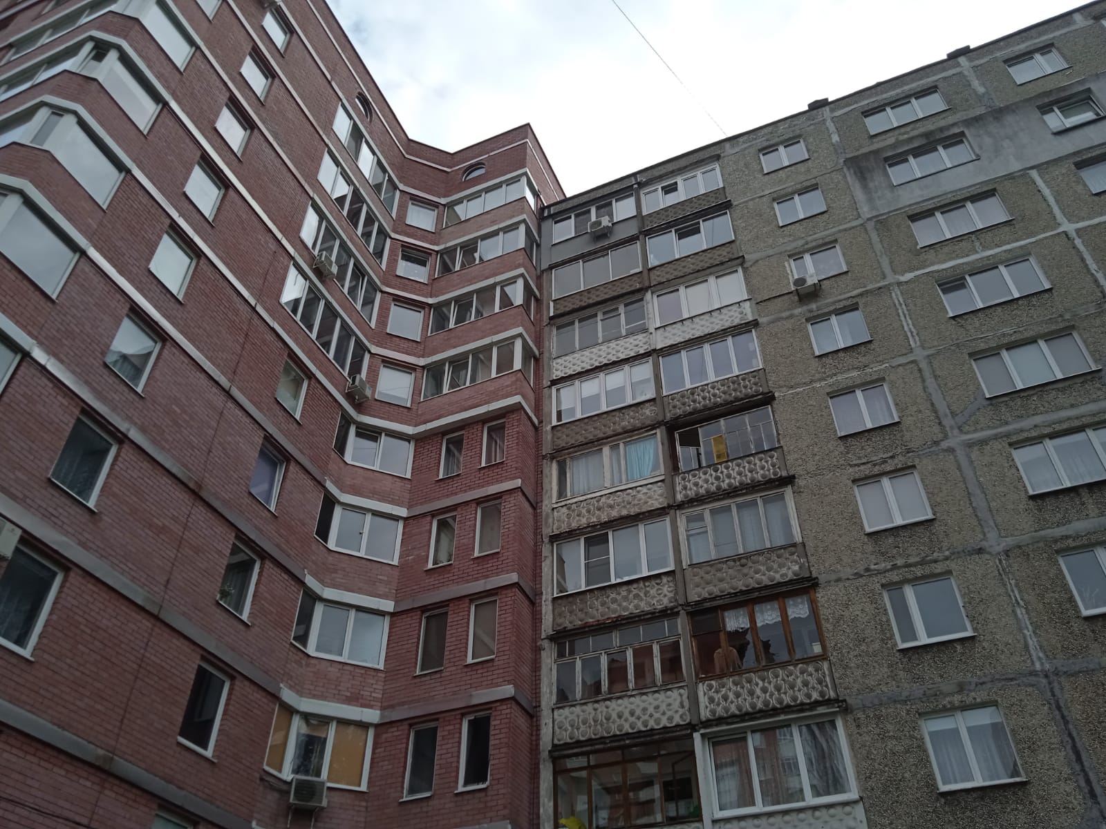 В Калининграде мужчина зарабатывал тем, что регистрировал в своей квартире мигрантов