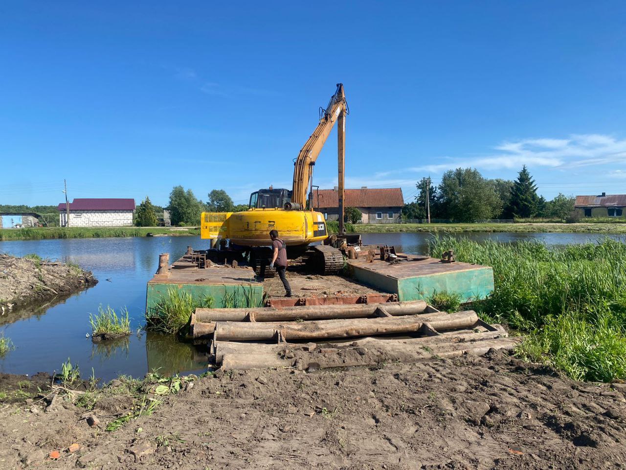Возобновлены работы по расчистке ручья Литовского в Калининграде и реки Промысловой в Славском муниципальном округе