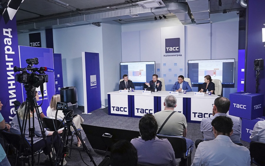  «Карту жителя» первыми тестируют калининградские школьники